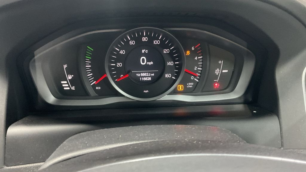 Used Volvo XC60 2015 for sale - 76841199: Photo 10