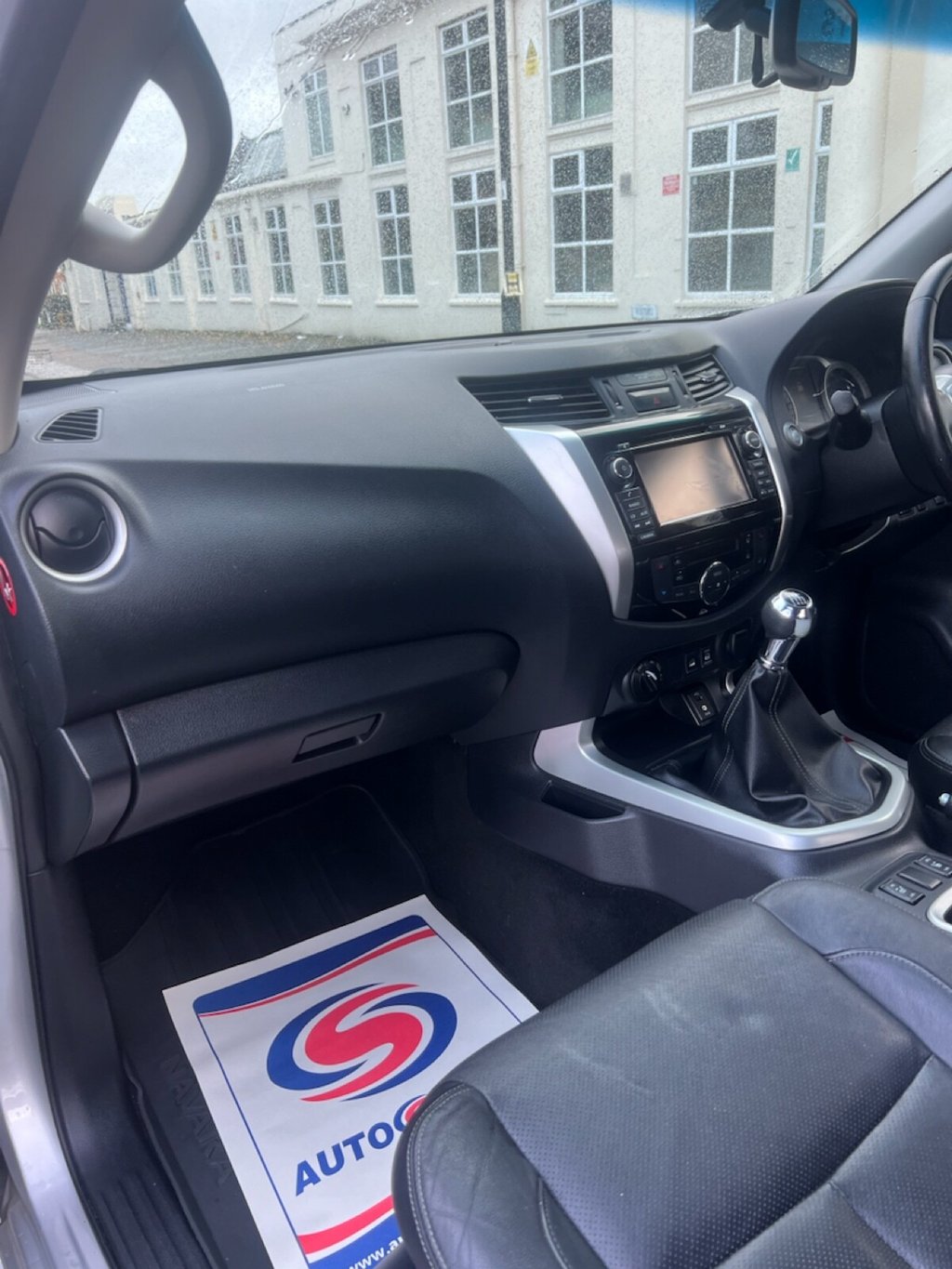 Used Nissan Navara 2017 for sale - 76848245: Photo 9