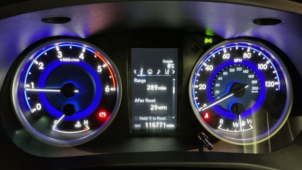 Used Toyota Hilux 2017 for sale - 76454575: Photo 10