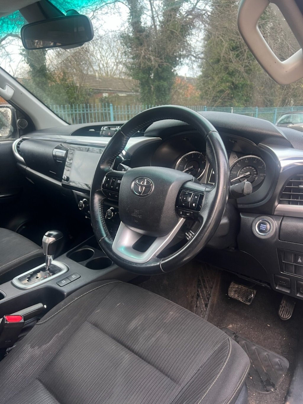 Used Toyota Hilux 2021 for sale - 76950573: Photo 11