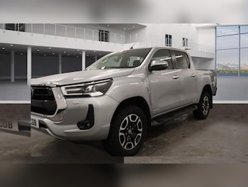 Used Toyota Hilux 2021 for sale - 76950573: Photo