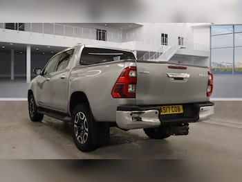 Used Toyota Hilux 2021 for sale - 76950573: Photo