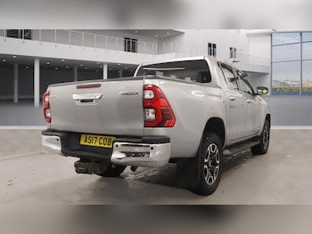 Used Toyota Hilux 2021 for sale - 76950573: Photo