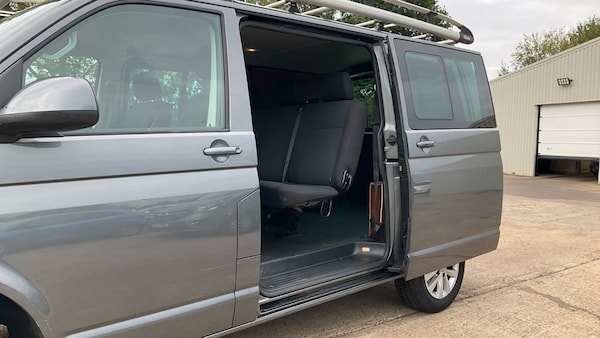 Used Volkswagen Transporter 2018 for sale - 76202934: Photo 8