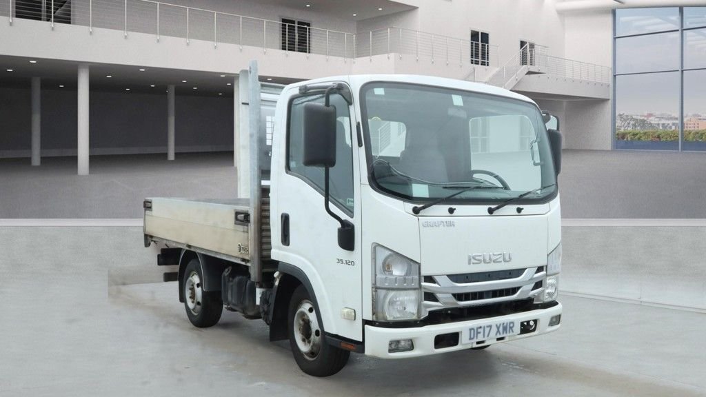 Used Isuzu Other 2017 for sale - 76535965: Photo 1