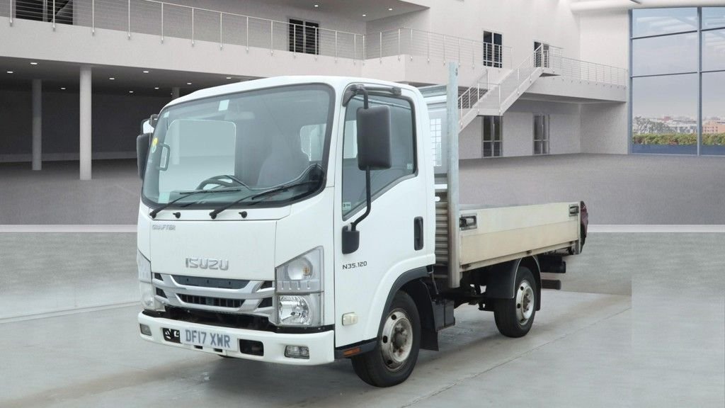 Used Isuzu Other 2017 for sale - 76535965: Photo 2