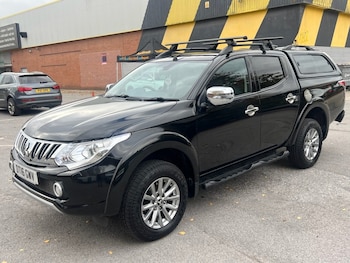 Used Mitsubishi L200 2016 for sale - 77200050: Photo