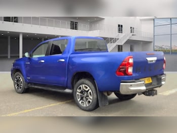 Used Toyota Hilux 2021 for sale - 77806580: Photo
