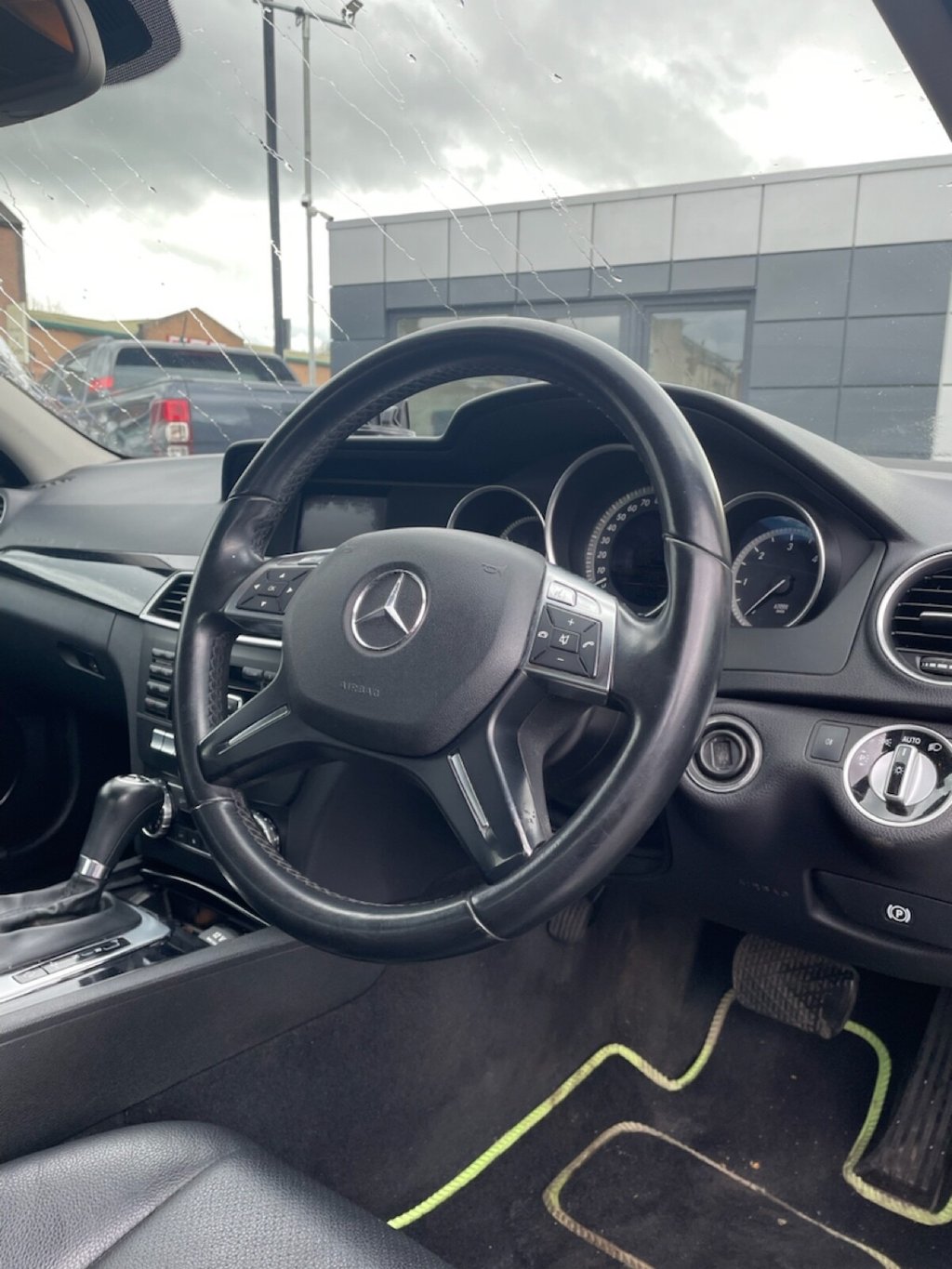 Used Mercedes-Benz C Class 2012 for sale - 78134372: Photo 10