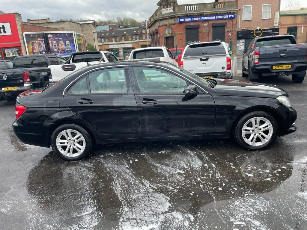 Used Mercedes-Benz C Class 2012 for sale - 78134372: Photo 5