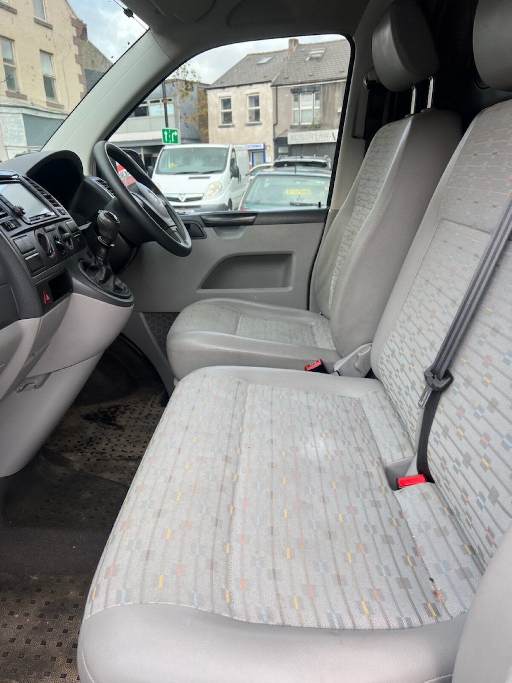 Used Volkswagen Transporter 2012 for sale - 76202958: Photo 11