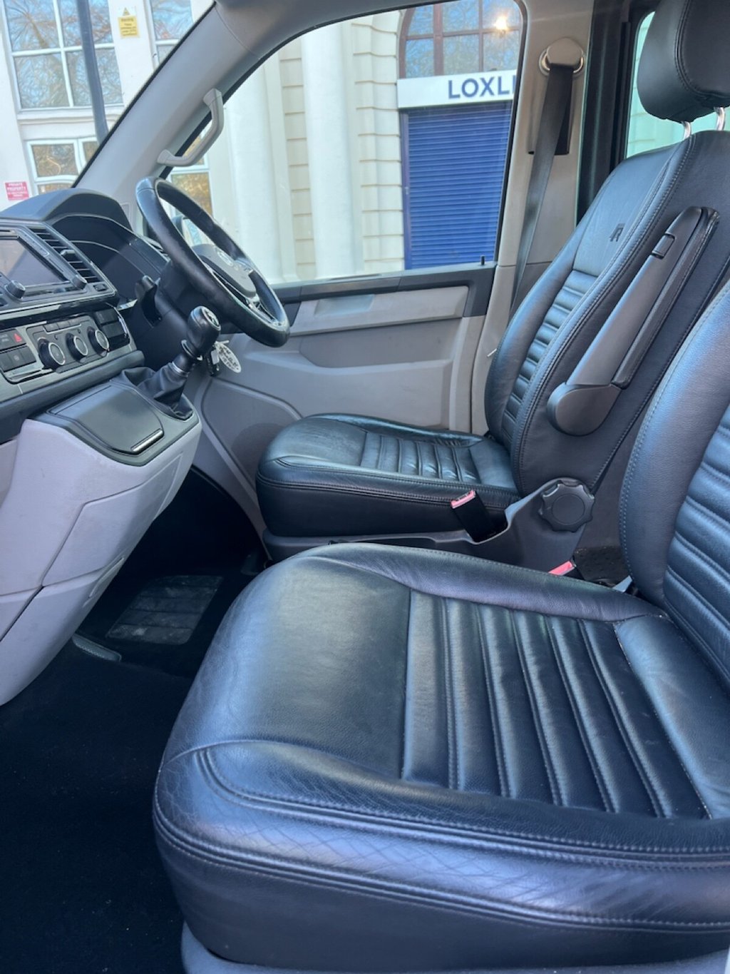 Used Volkswagen Transporter 2018 for sale - 76535944: Photo 11