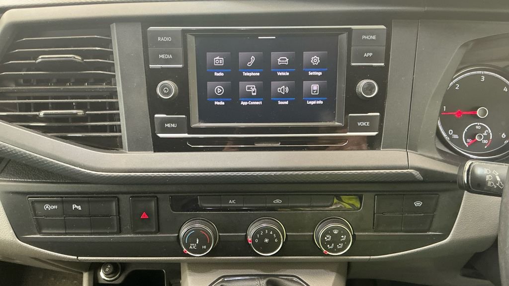 Used Volkswagen Transporter 2020 for sale - 78083136: Photo 5