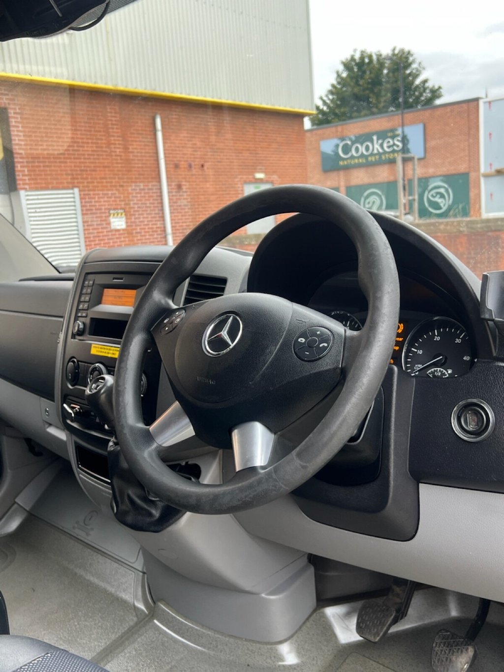 Used Mercedes-Benz Sprinter 2015 for sale - 76080510: Photo 10