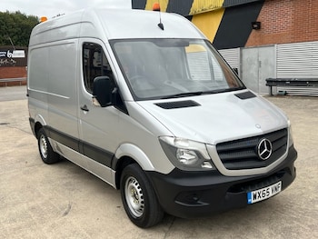Used Mercedes-Benz Sprinter 2015 for sale - 76080510: Photo