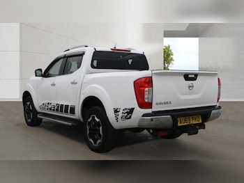 Used Nissan Navara 2019 for sale - 79427649: Photo
