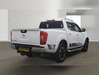 Used Nissan Navara 2019 for sale - 79427649: Photo