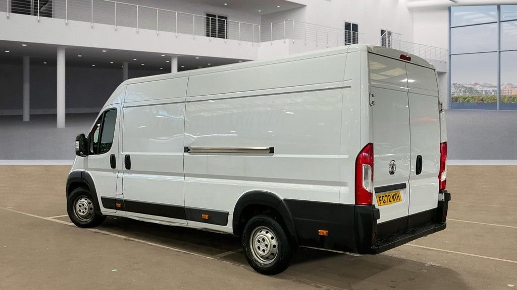 Used Vauxhall Movano 2022 for sale - 76280302: Photo 3