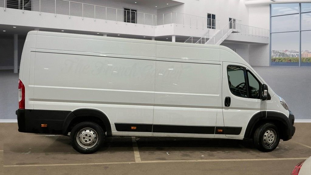 Used Vauxhall Movano 2022 for sale - 76280302: Photo 5
