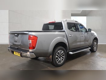 Used Nissan Navara 2019 for sale - 78315802: Photo