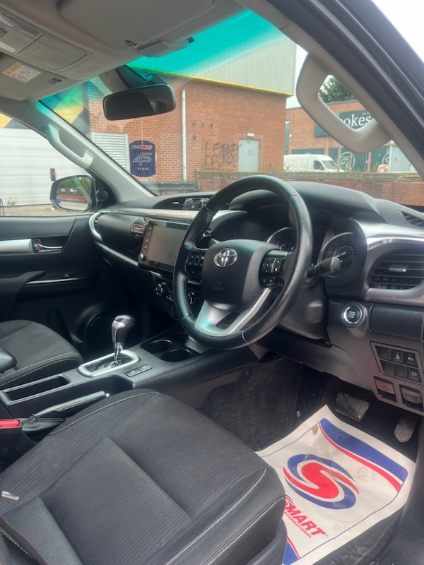 Used Toyota Hilux 2021 for sale - 75047397: Photo 9