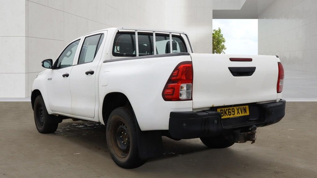 Used Toyota Hilux 2019 for sale - 78145166: Photo 3