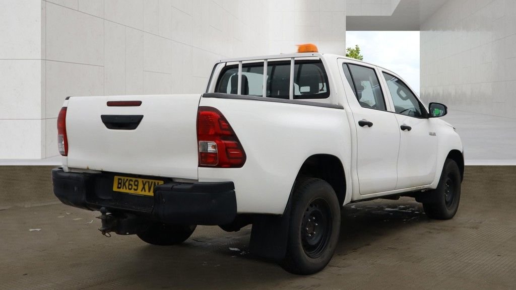 Used Toyota Hilux 2019 for sale - 78145166: Photo 4