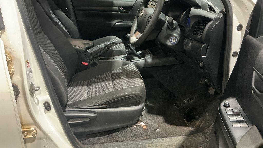 Used Toyota Hilux 2019 for sale - 78145166: Photo 9