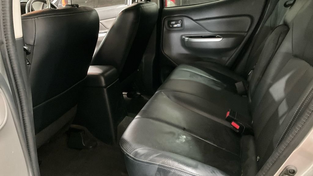 Used Mitsubishi L200 2016 for sale - 77341980: Photo 8