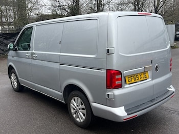 Used Volkswagen Transporter 2019 for sale - 79009568: Photo