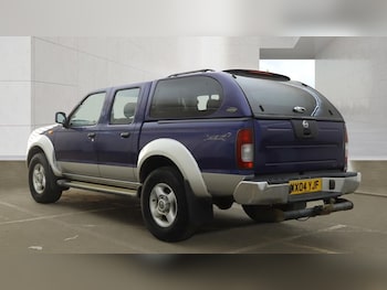 Used Nissan Other 2004 for sale - 78570129: Photo