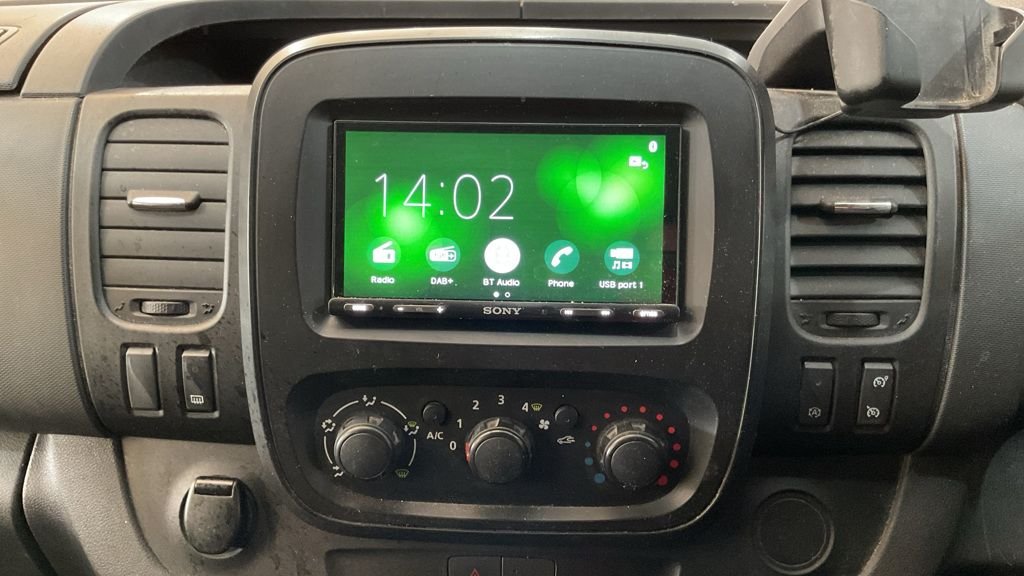 Used Vauxhall Vivaro 2017 for sale - 77188222: Photo 10