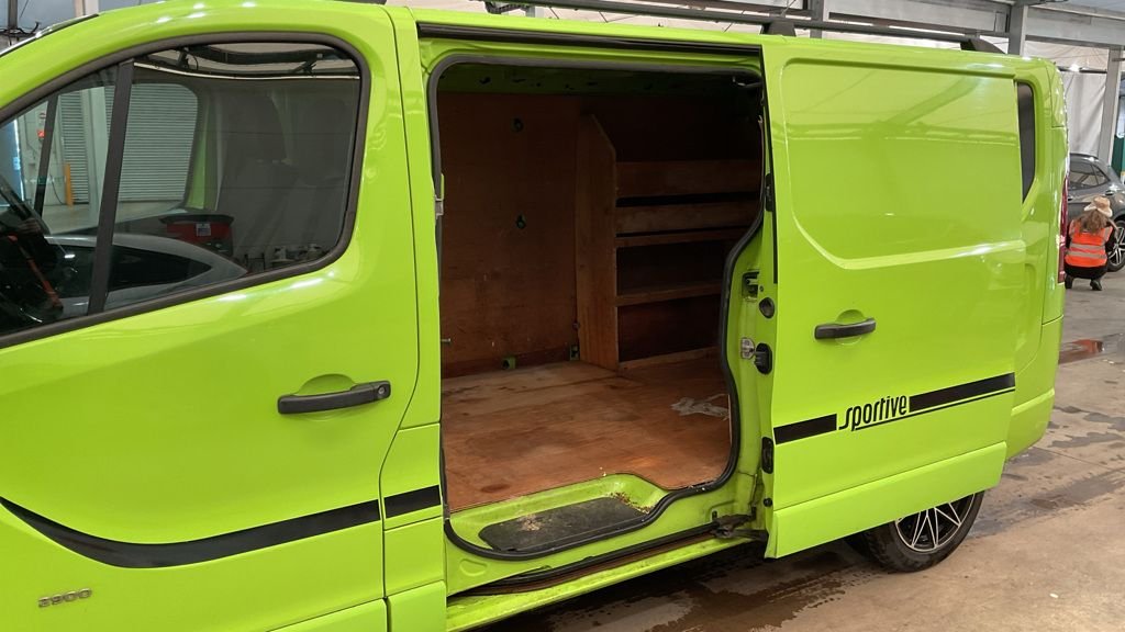 Used Vauxhall Vivaro 2017 for sale - 77188222: Photo 8