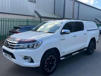 Used Toyota Hilux 2017 for sale - 74467764: Photo