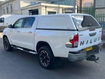 Used Toyota Hilux 2017 for sale - 74467764: Photo