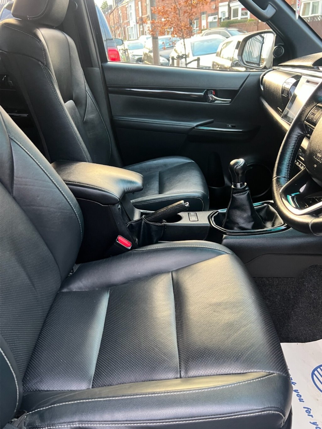Used Toyota Hilux 2019 for sale - 74467785: Photo 12