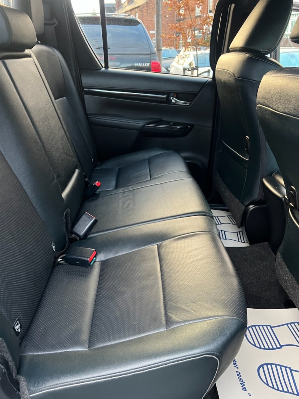 Used Toyota Hilux 2019 for sale - 74467785: Photo 16