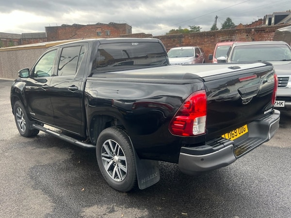 Used Toyota Hilux 2019 for sale - 74467785: Photo 4