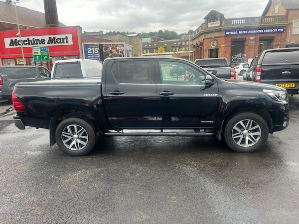 Used Toyota Hilux 2019 for sale - 74467785: Photo 5