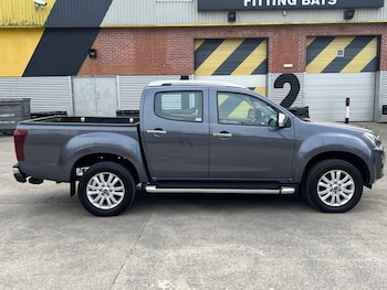 Used Isuzu D-Max 2019 for sale - 74467762: Photo