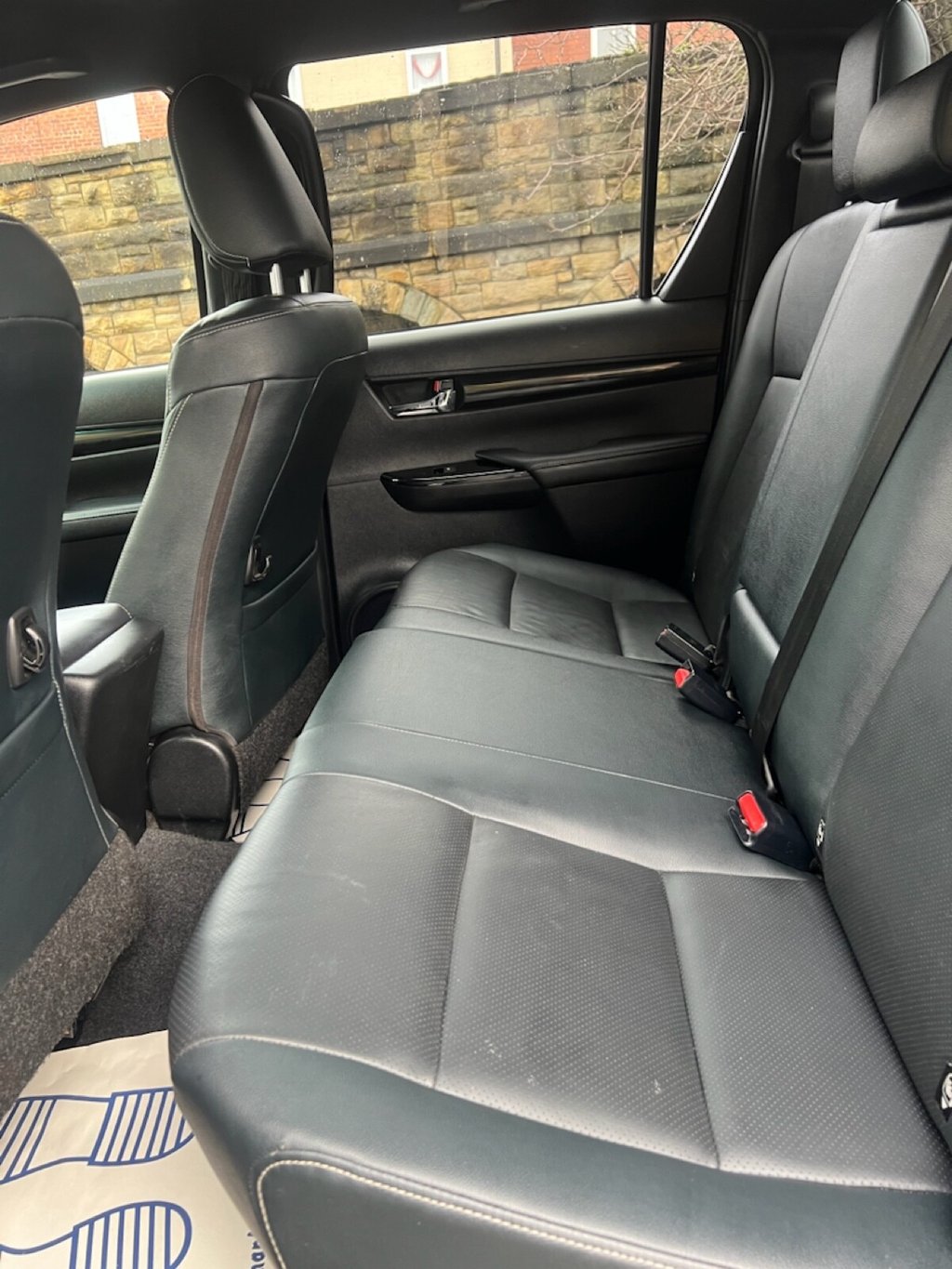 Used Toyota Hilux 2019 for sale - 77232049: Photo 13