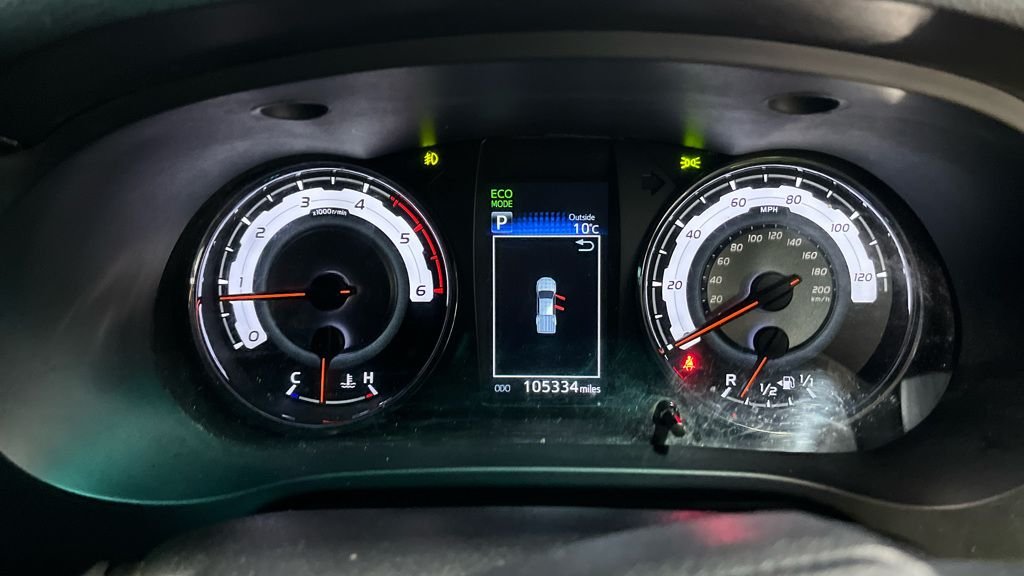 Used Toyota Hilux 2018 for sale - 77780651: Photo 10