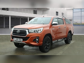 Used Toyota Hilux 2018 for sale - 77780651: Photo