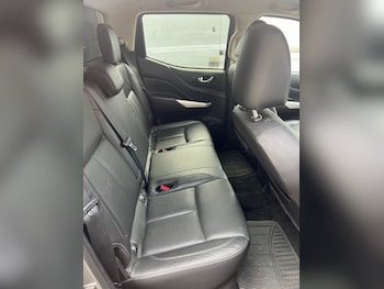 Used Nissan Navara 2016 for sale - 76190767: Photo 4