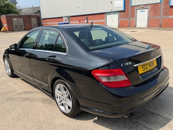 Used Mercedes-Benz C Class 2009 for sale - 79244764: Photo