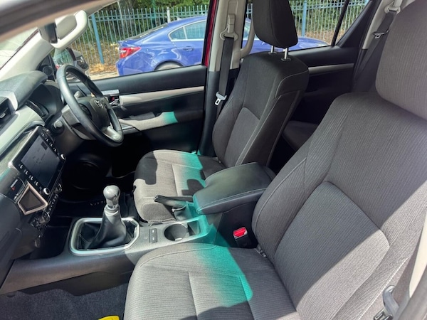 Used Toyota Hilux 2022 for sale - 74467761: Photo 11