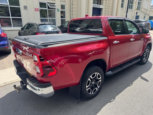 Used Toyota Hilux 2022 for sale - 74467761: Photo 3