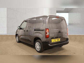 Used Citroen Berlingo 2021 for sale - 79260108: Photo