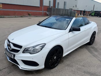 Used Mercedes-Benz E Class 2014 for sale - 79643471: Photo