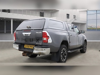 Used Toyota Hilux 2018 for sale - 76535937: Photo
